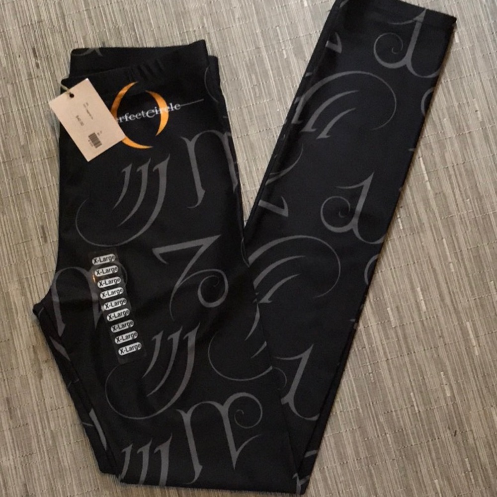 NWT Leggings. Size XL. a Perfect Circle brand.